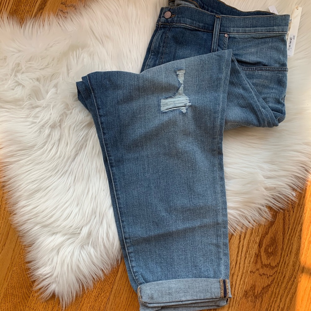 Caslon Arden Boyfriend High Waist ripped Jeans - Picture 2 of 8